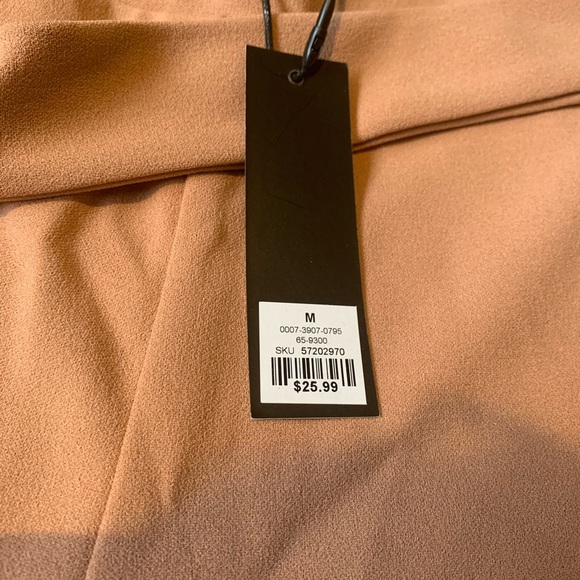 Wide Leg Pants - Picture 2 of 3